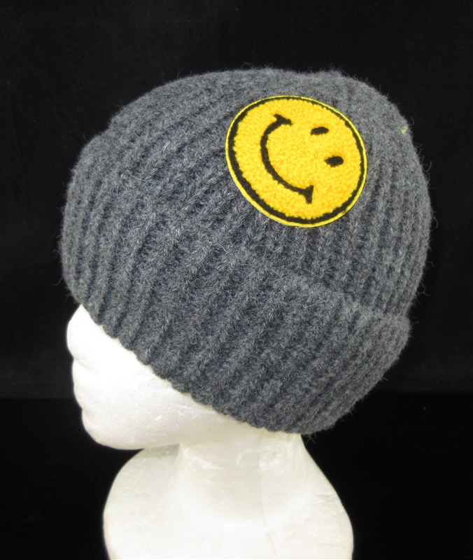 LOH169C SMILEY FACE CHARCOAL BEANIE HAT