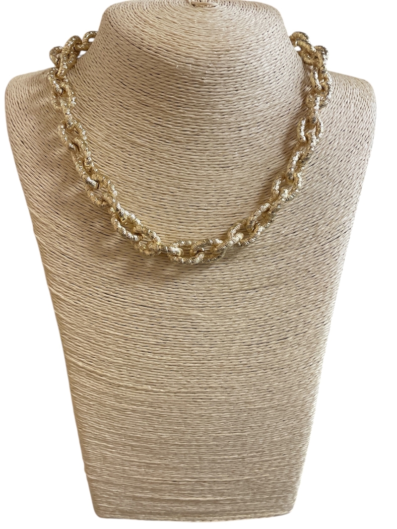 M5554  14K GOLD PLATED MATTE  CHAIN NECKLACE