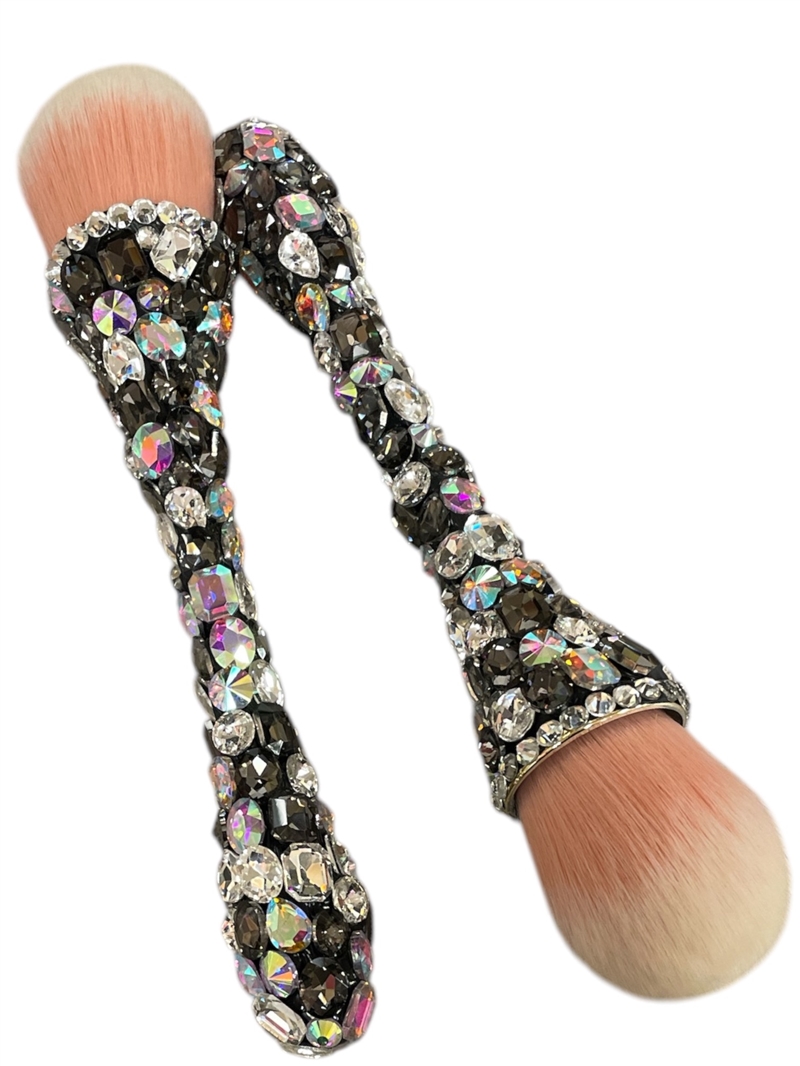 MB02  CRYSTAL BLACK-MULTI RHINESTONES MAKE UP BRUSH