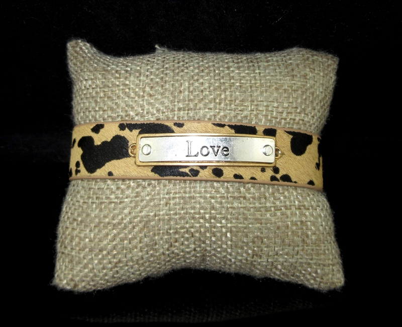 MB7738-1 TWO TONE LOVE COW PRINT MAGNETIC BRACELET