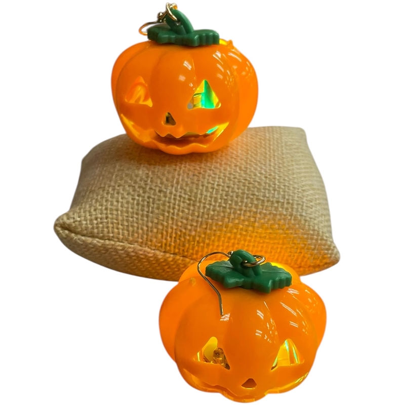 ME11247    '' LIGHT-UP''   PUMPKIN EARRINGS