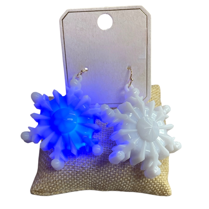 ME11544SW  '' LIGHT-UP'' WHITE SNOWFLAKE  EARRINGS