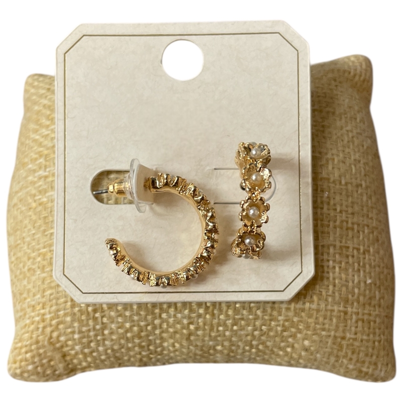 ME21094 SMALL FLOWER PEARL HOOP EARRINGS