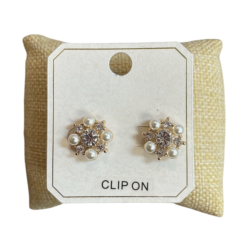 ME21836 PEARL & RHINESTONE CLIP ON EARRINGS