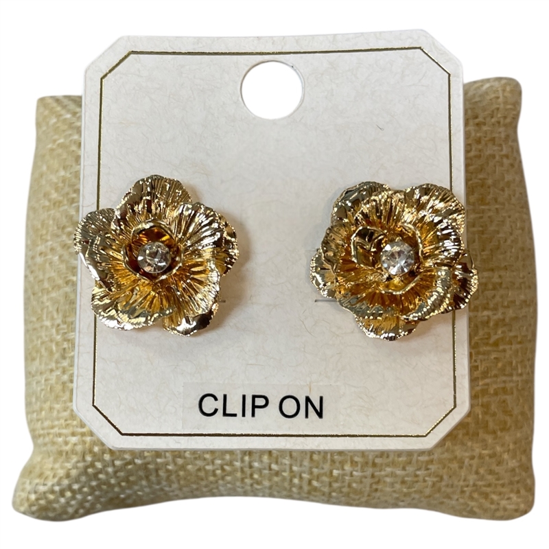 ME21840 GOLD ROSE CLIP ON EARRINGS