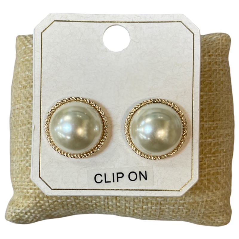 ME21851 LARGE PEARL CLIP ON EARRINGS