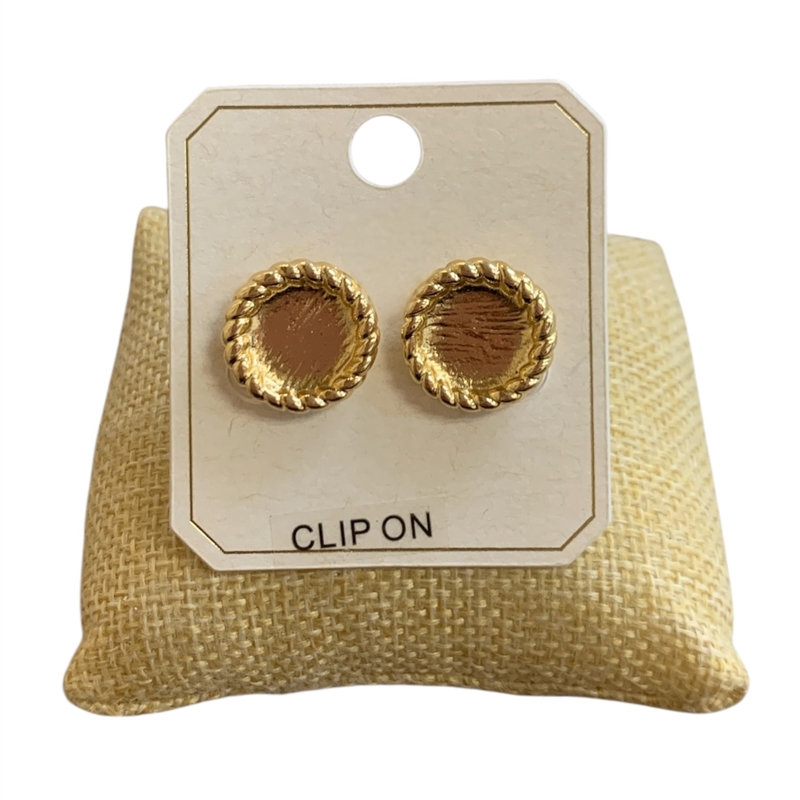ME21913 ROUND HAMMERED CLIP ON EARRINGS
