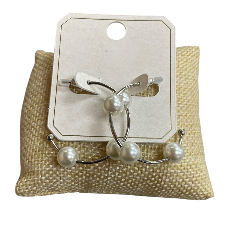 ME60075   MEDIUM  PEARL HOOP EARRINGS