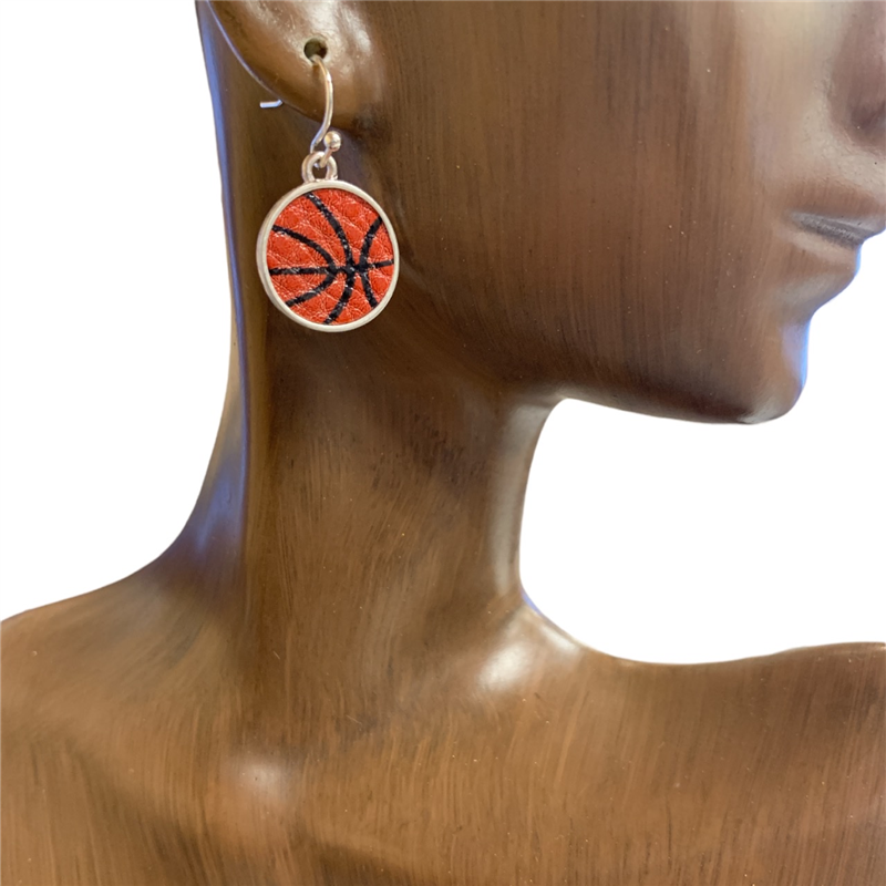 ME684-2 SMALL ROUND SPORT LEATHER EARRINGS