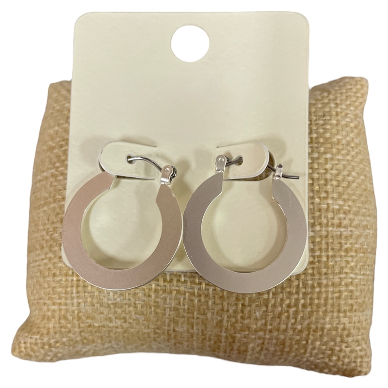ME91199  MATTE SILVER SMALL HOOP EARRINGS