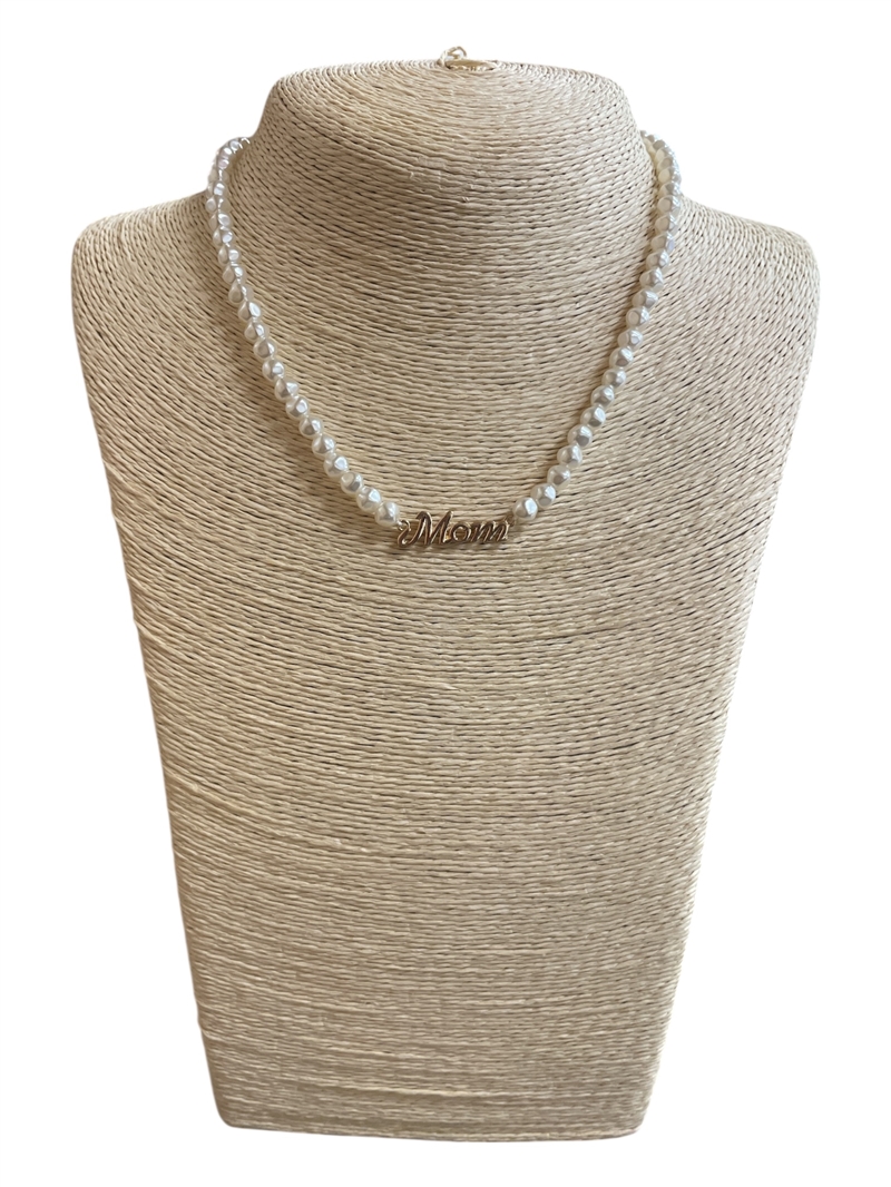 MN4233  MOM PEARL SHORT  NECKLACE