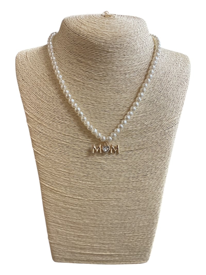 MN4294  MOM PEARL SHORT  NECKLACE