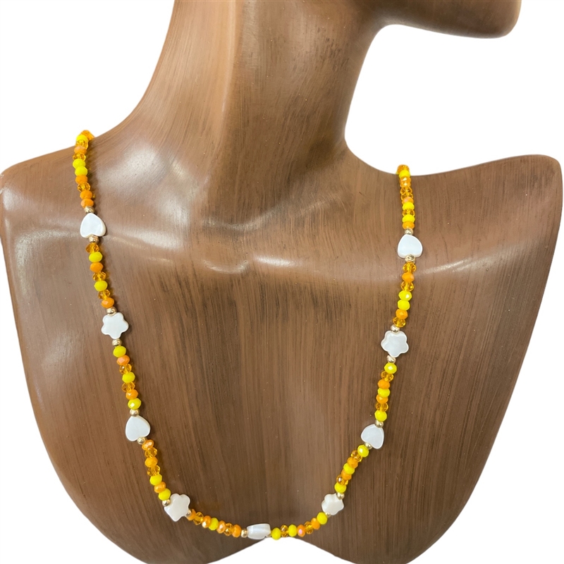 MNE8270 CRYSTAL YELLOW MULTI SEA SHELL HEART/FLOWER SHORT NECKLACE