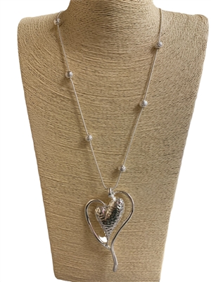 N013421-1 SILVER HEART NECKLACE