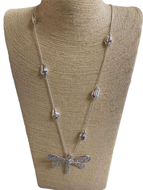 N013440 DRAGONFLY HAMMERED SILVER NECKLACE