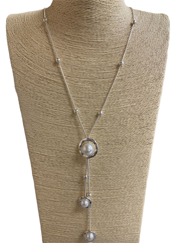 N013443 DANGLING PEARL  SILVER NECKLACE