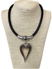 N013464H SILVER HEART MAGNETIC SHORT NECKLACE