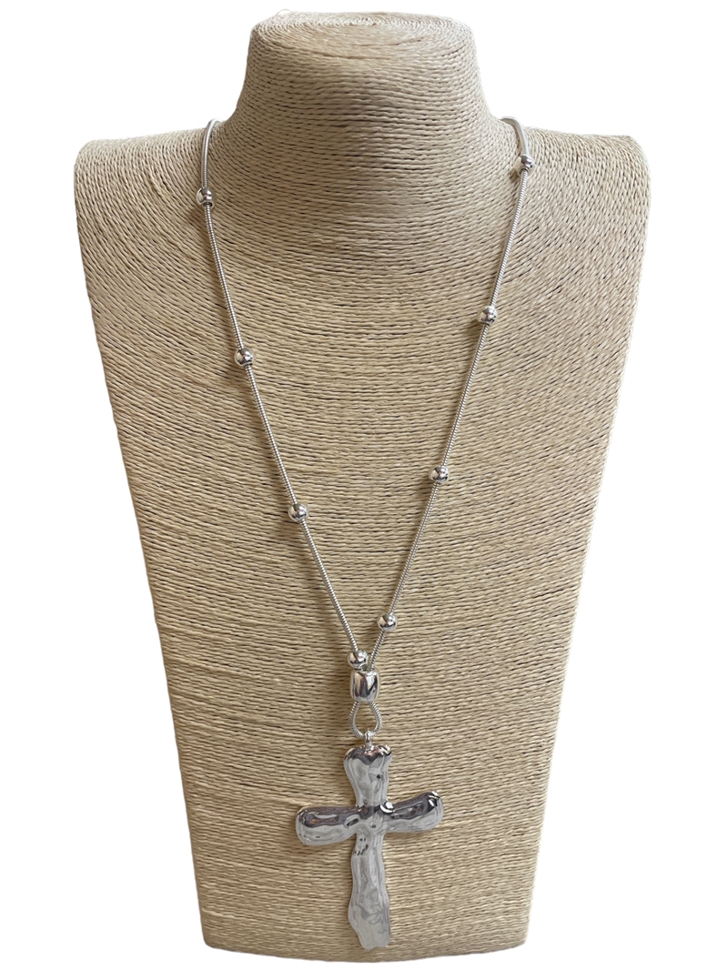 N013520  HAMMERED CROSS SNAKE CHAIN NECKLACE