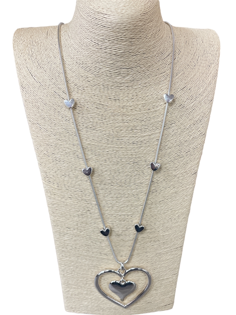 N013549  DOUBLE HEAR SNAKE CHAIN NECKLACE