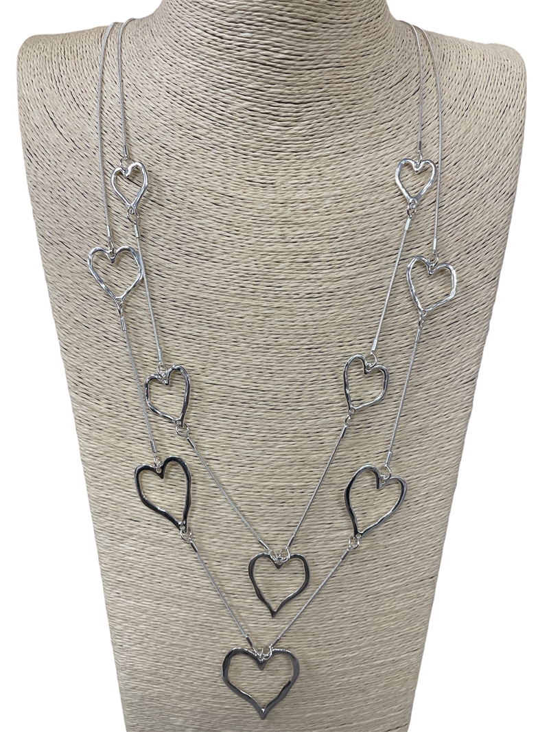 N03765   BEADED HEART  SNAKE CHAIN NECKLACE