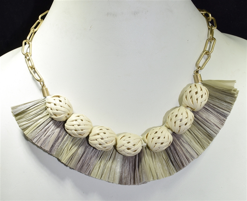 N6301 HULA CHAIN NECKLACE