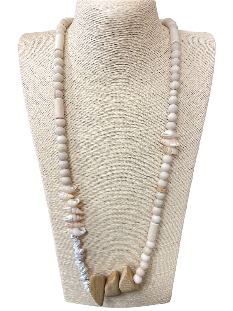 N6570 LONG WOODEN & SHELL NECKLACE