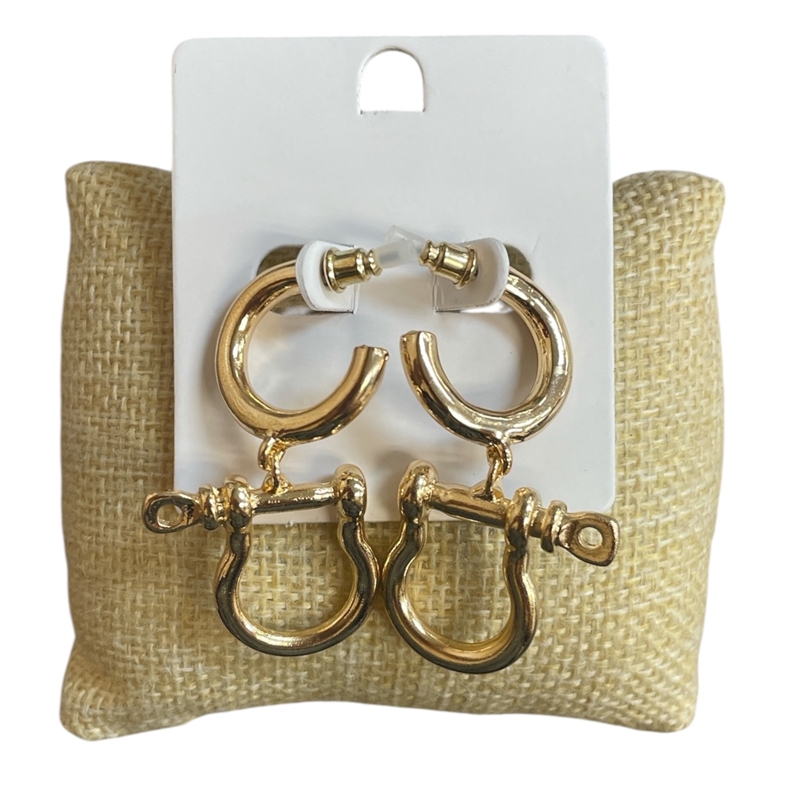NNE4831 SHINY U LINK DANGLE POST EARRINGS