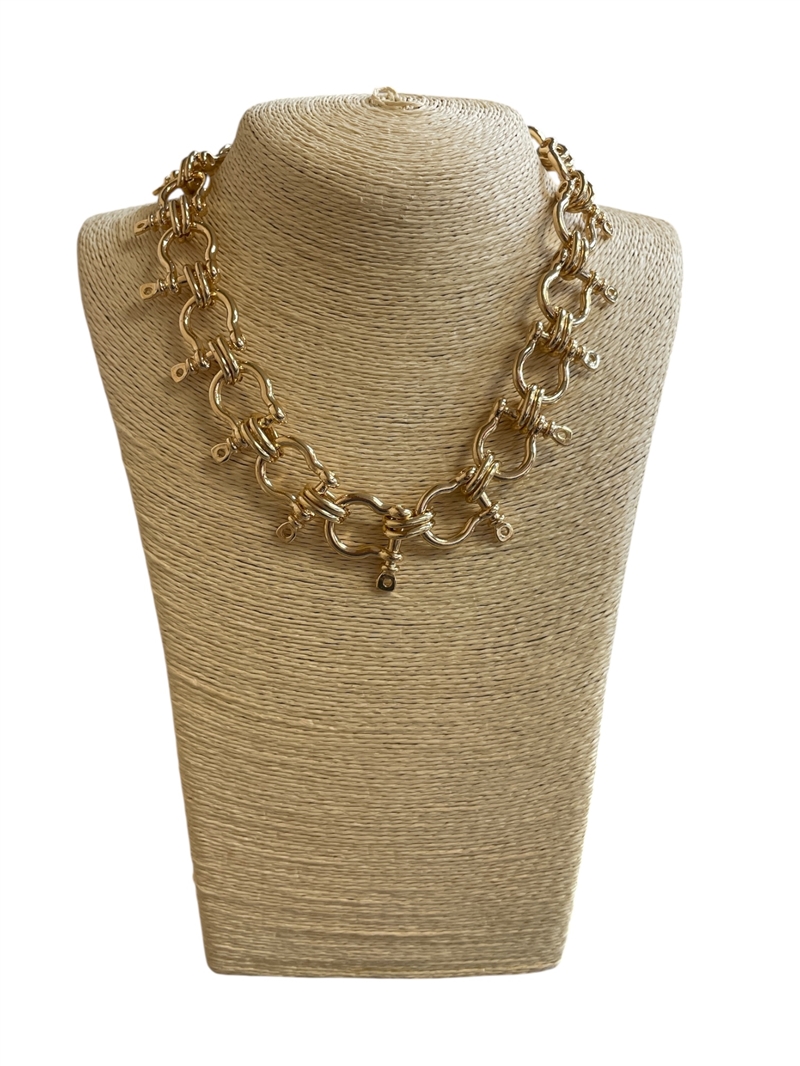 NNN8020 STATEMENT CHUNKY "U" LINK SHORT NECKLACE