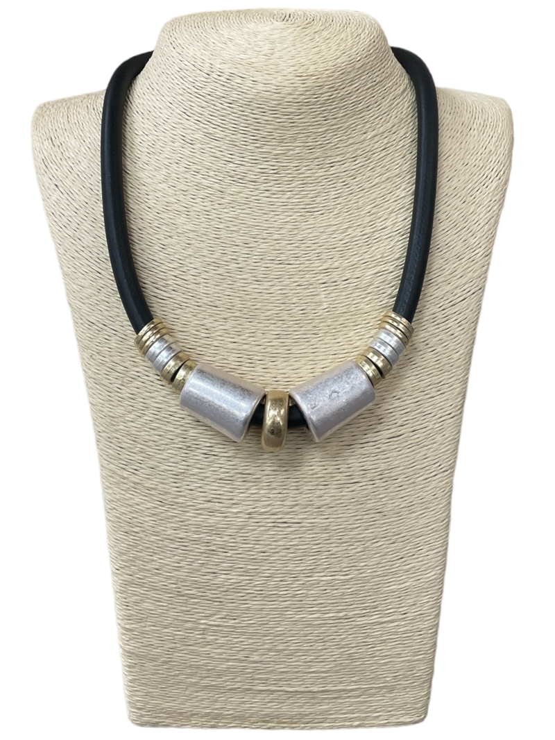 NP0016 TWO TONE CYLINDERS SHORT NECKLACE