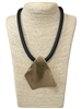 NP0049 HAMMERED SQUARE SHORT NECKLACE