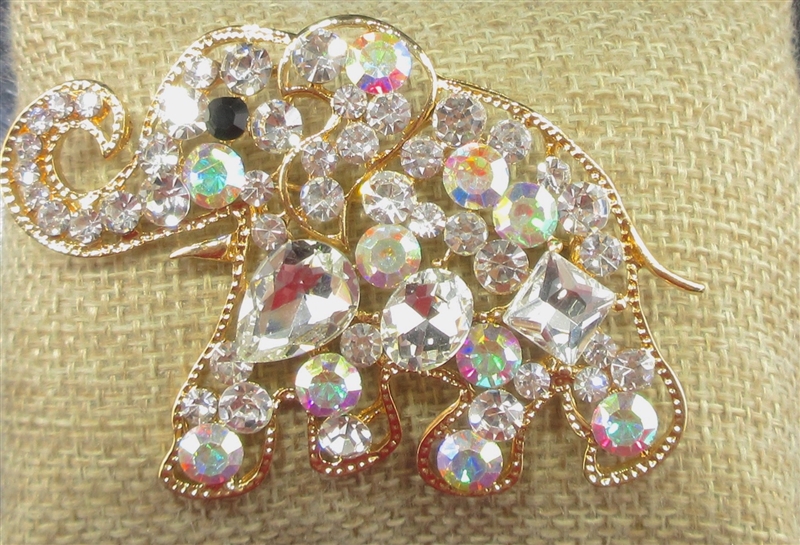 ELEPHANT DIAMOND BROOCH