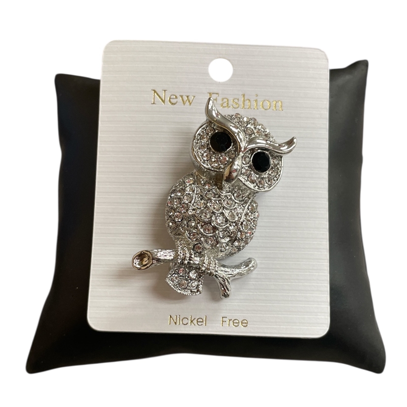 P1546   OWL RHINESTONE PIN BROOCH