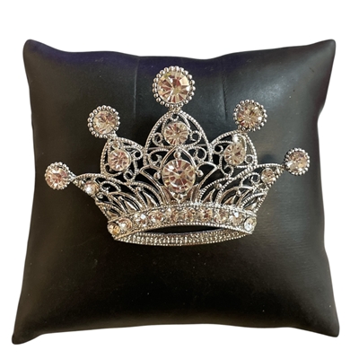 P1549 CROWN PIN BROOCH