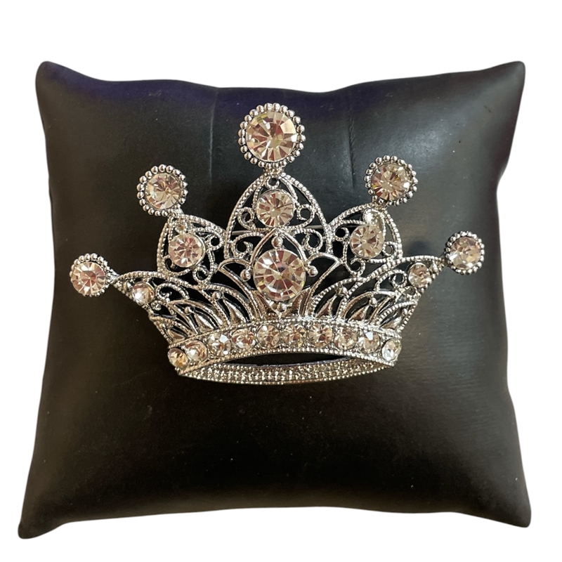 P1549 CROWN PIN BROOCH