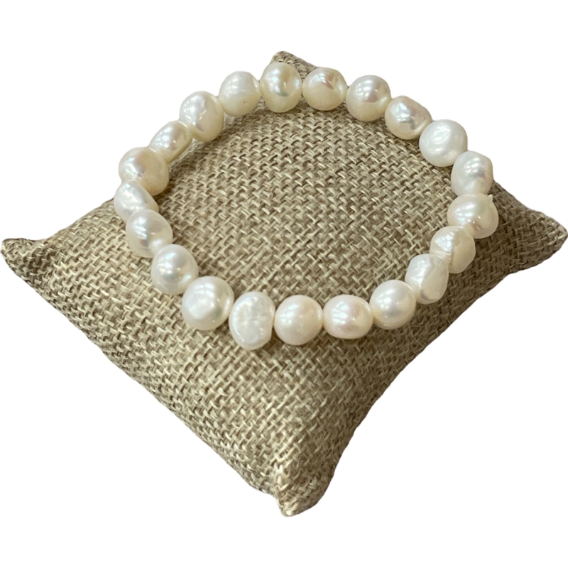 P701 CREAM FRESHWATER PEARL BRACELET