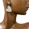 QE-5191 HAMMERED/BRAS SMALL HEART EARRINGS