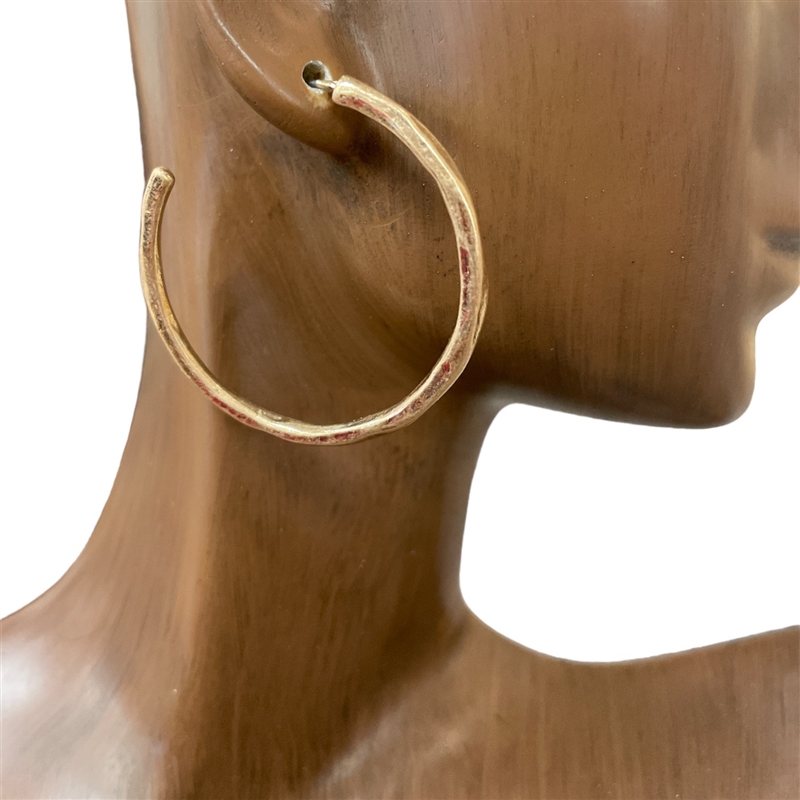 QE1703 HAMMERED  OPEN HOOP EARRINGS