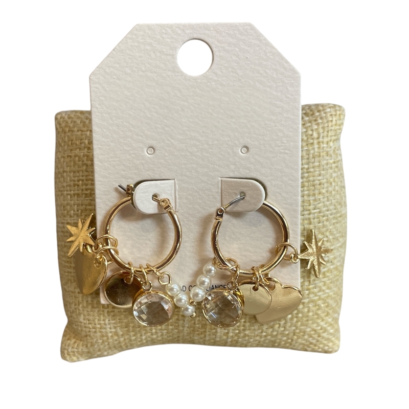 QE2734 GOLD HEART MULTIPLE CHARMS PETITE HOOP EARRINGS