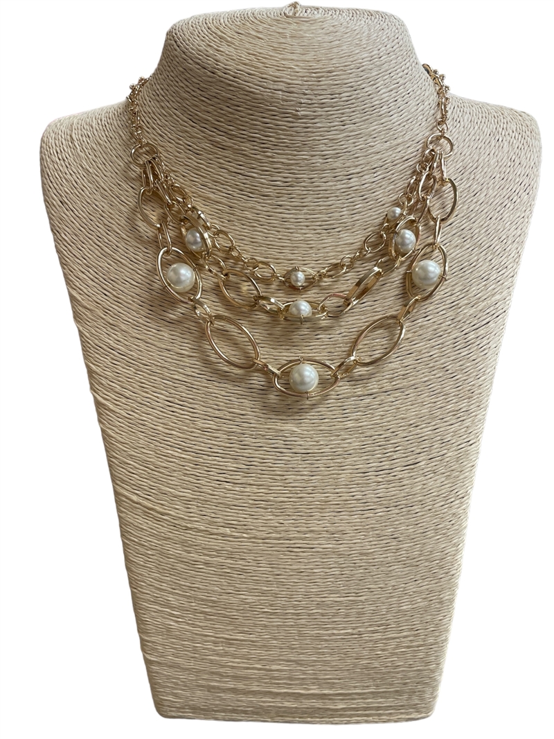 QN4637 PEARL IN CHAIN SHORT NECKLACE
