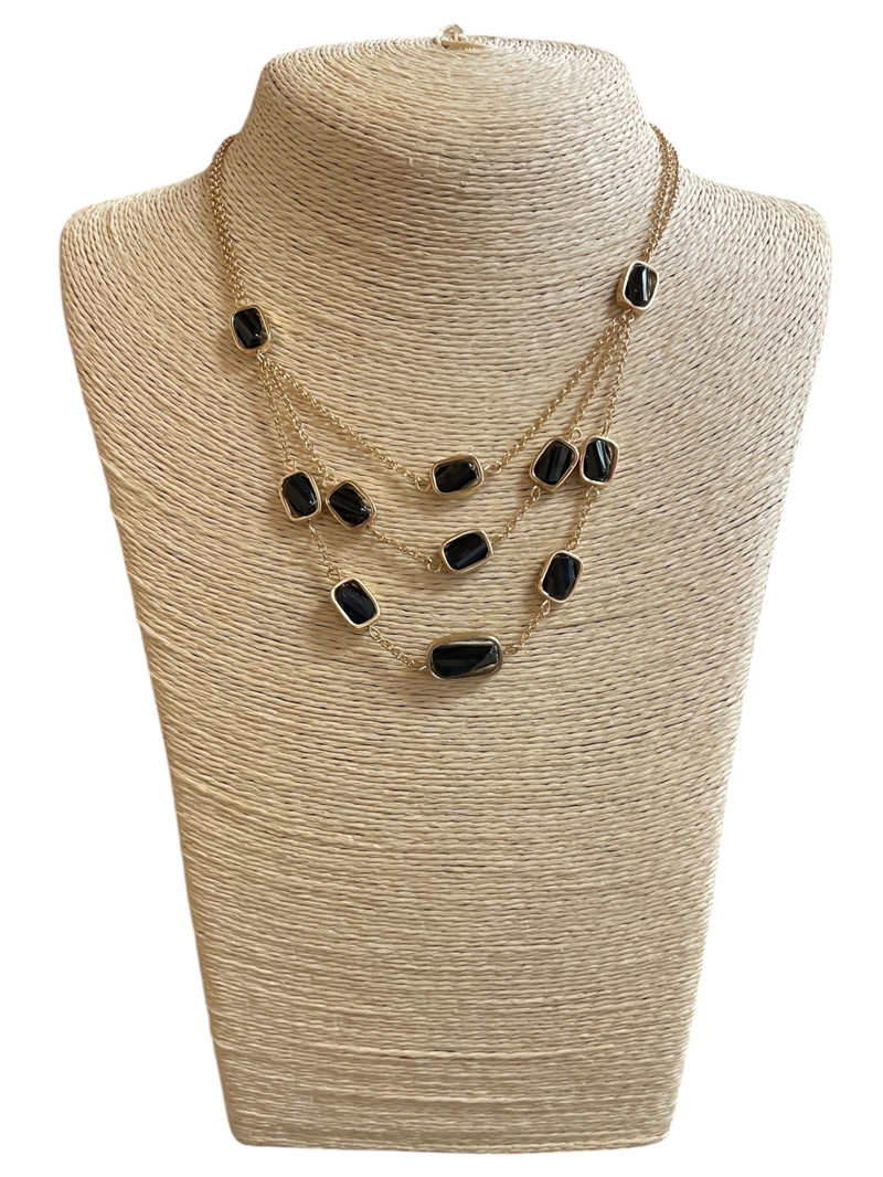 QN4696 LAYERED CRYSTAL NECKLACE