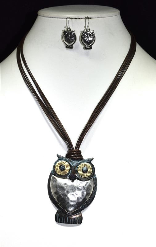 QNE-14336 Hammered Owl Necklace Set