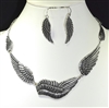 QNE10558 ANGEL WINGS NECKLACE SET