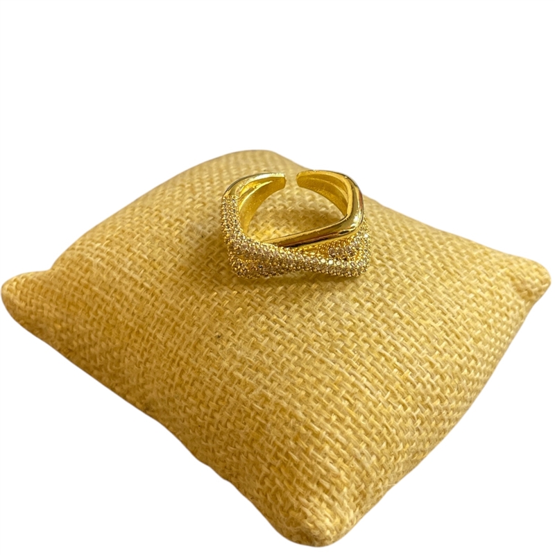 RG63 SQUARE CROSSOVER ADJUSTABLE RING
