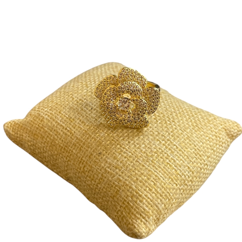 RG75 GOLD PAVED FLOWER ADJUSTABLE RING