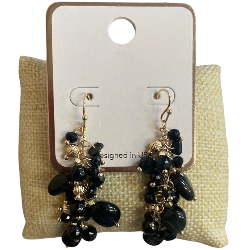SE1140 FLORAL CRYSTAL DANGLE EARRINGS