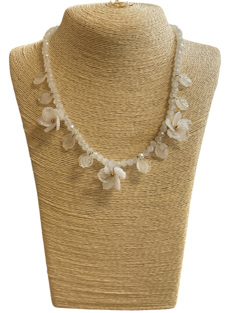 SN1046 WHITE CRYSTAL BEADED FLOWERS NECKLACE