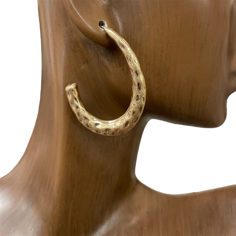 VE3628 HAMMERED OPEN HOOP EARRINGS