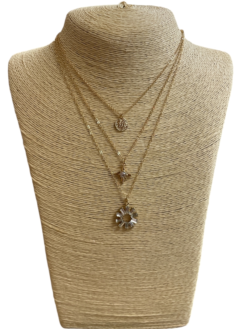 VN1139 GOLD STAR LAYERED NECKLACE