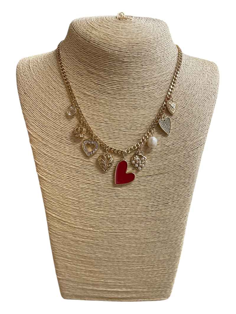 VN1185   HEARTS  CHARMS  NECKLACE