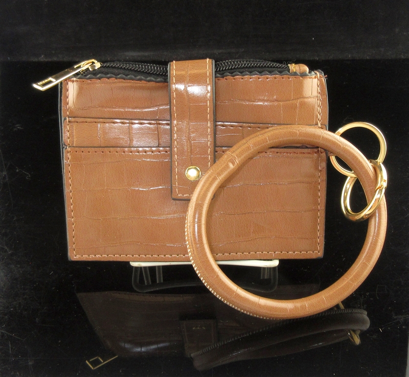 WTS45 BROWN CROCODILE SKIN SMALL WRISTLET BAG